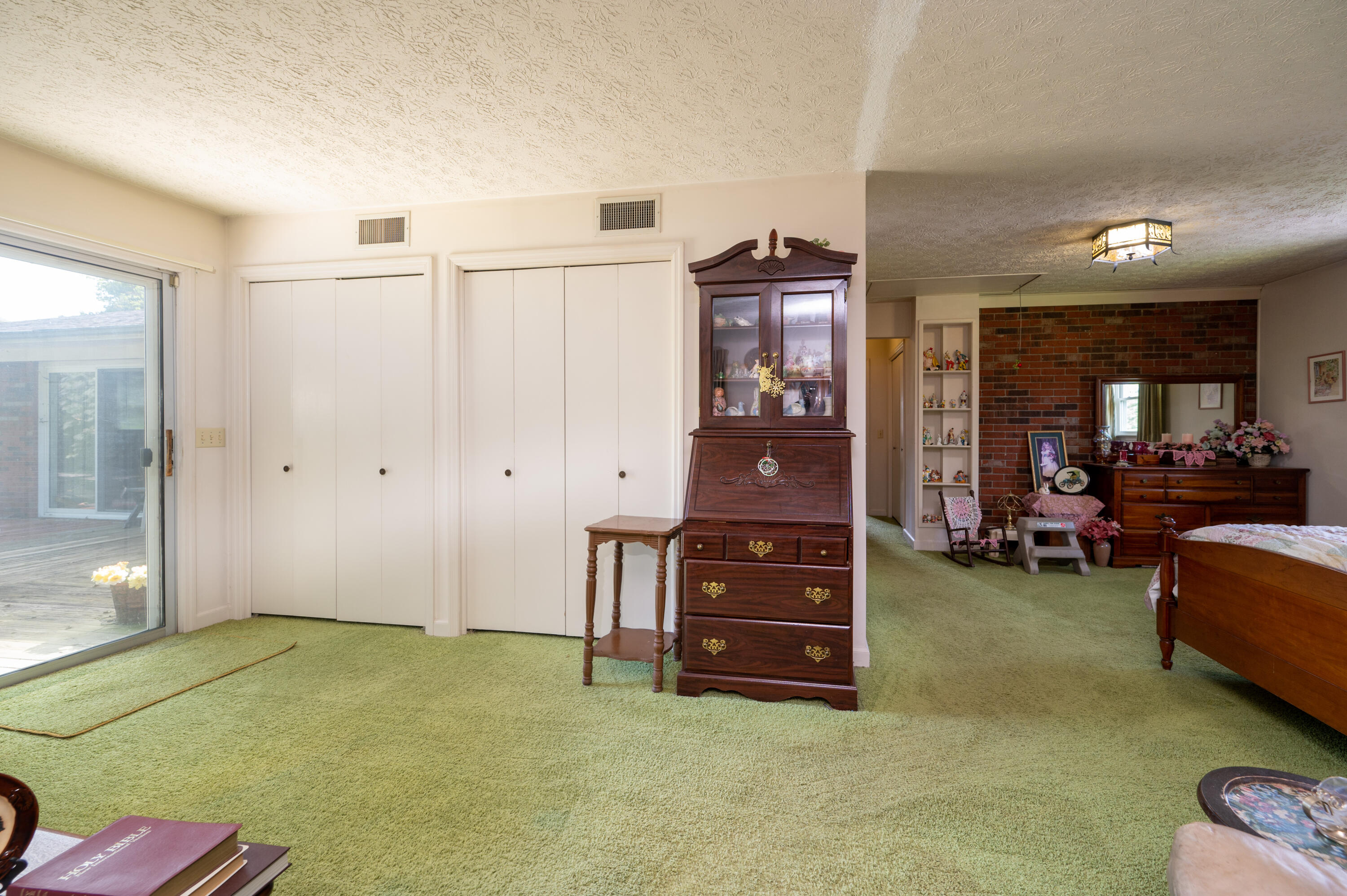 113 Satanta Road Kingsport, TN 37664 - Photo 18 of 33 Primary Bedroom