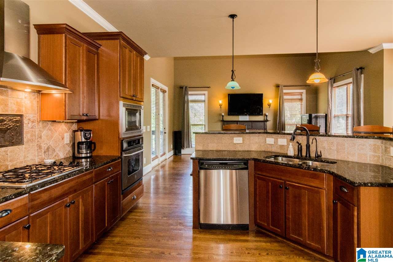 208 Wild Timber Parkway Pelham, AL 35124 - Photo 9 of 37