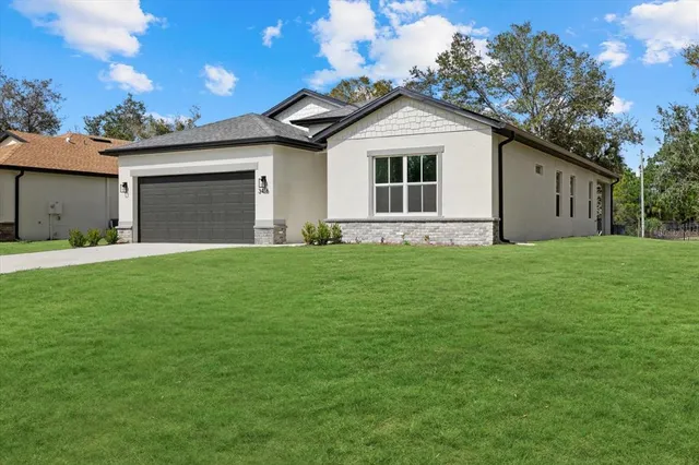 $2,395 | 3416 Nadasky Avenue, North Port, FL 34288