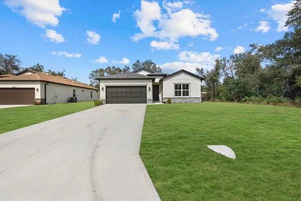 $2,390 | 3416 Nadasky Avenue, North Port, FL 34288