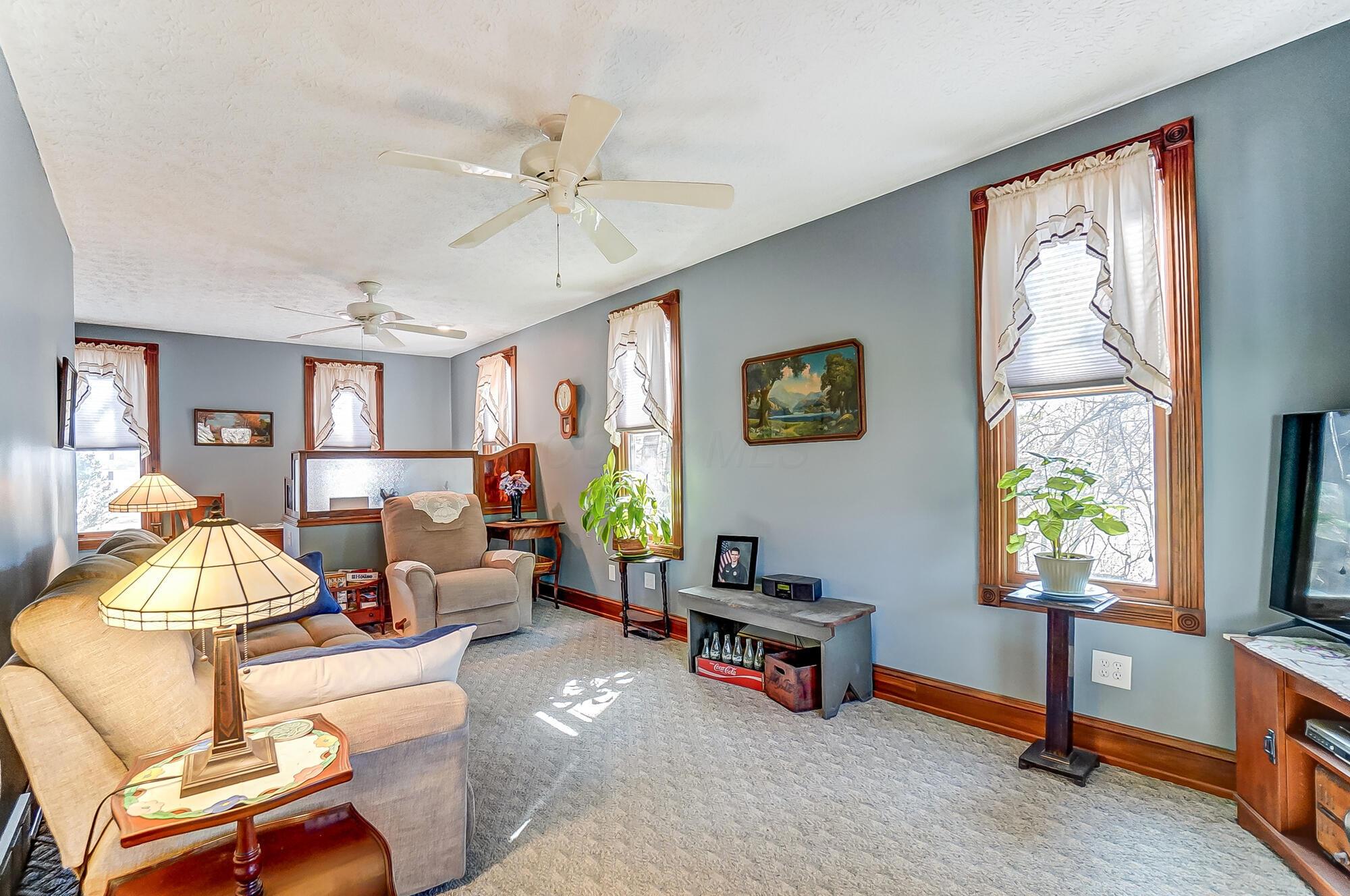 11135 Basil Road Northwest Baltimore, OH 43105 - Photo 27 of 80 Family Room - 11135 Basil Road NW, Baltimore, OH 43105