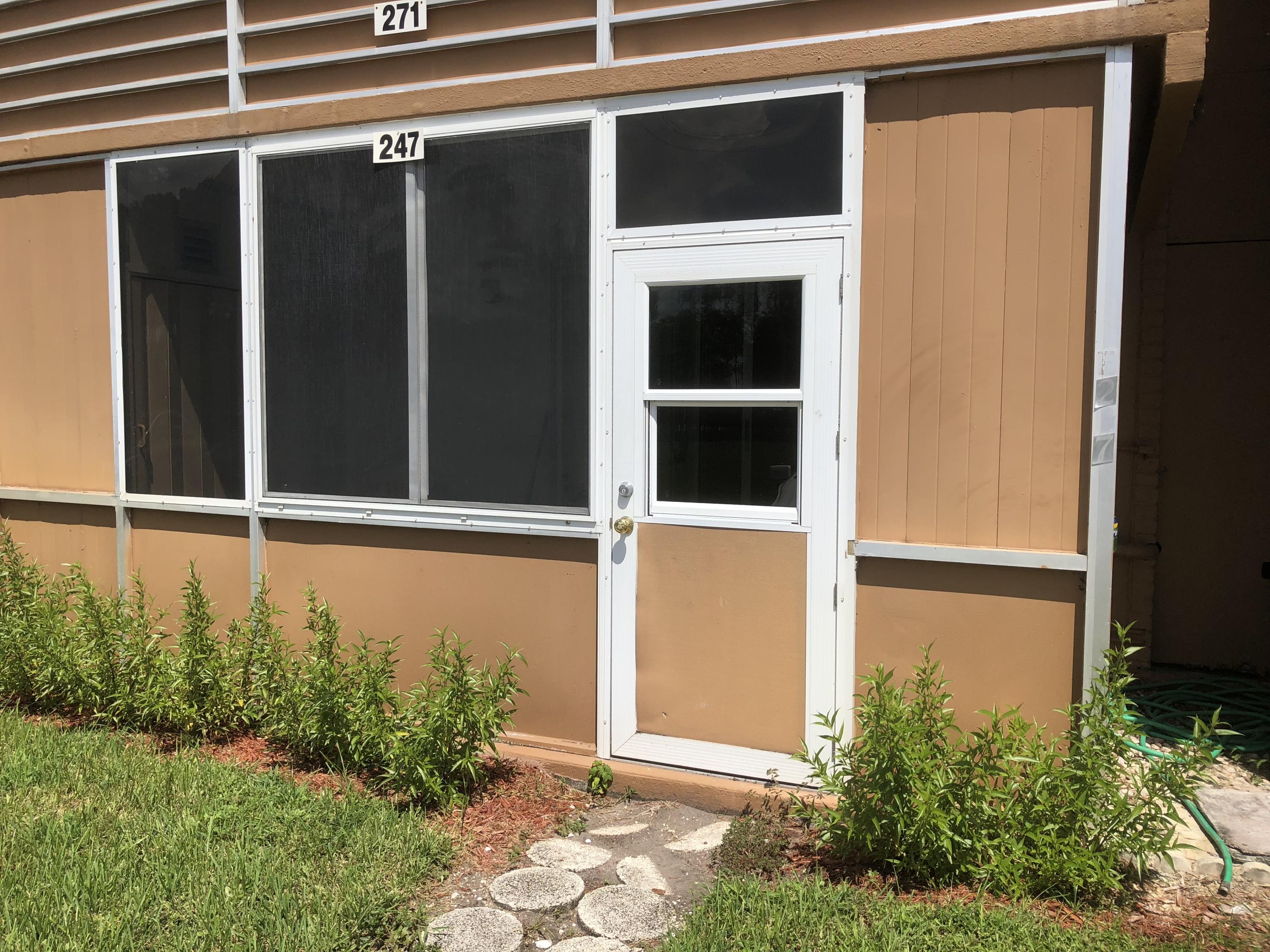 247 Flanders F Delray Beach, FL 33484 - Photo 19 of 19 Enclosed Lanai