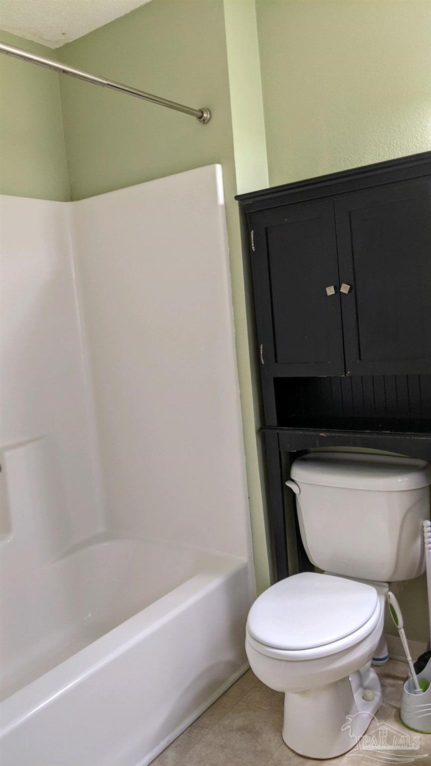 5303 Viking Road Pensacola, FL 32507 - Photo 12 of 22 Gallery Image 12