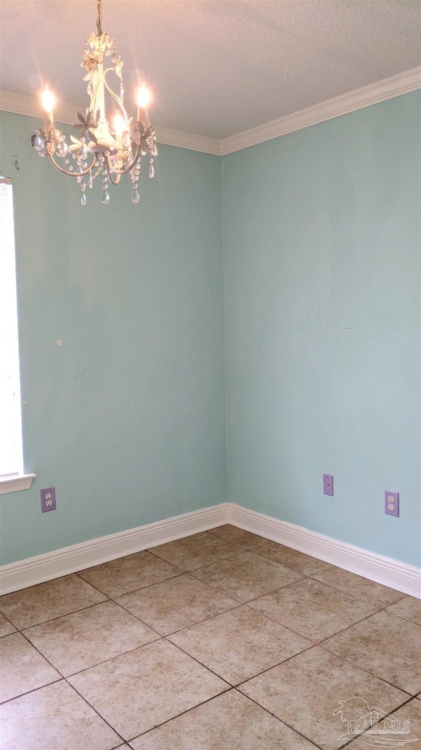 5303 Viking Road Pensacola, FL 32507 - Photo 15 of 22 Gallery Image 15