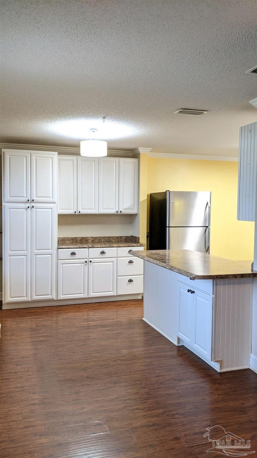 5303 Viking Road Pensacola, FL 32507 - Photo 9 of 22 Gallery Image 9