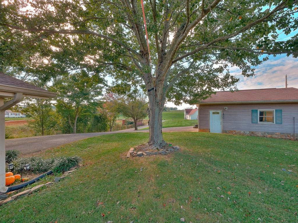 440 Bacon Branch Road Jonesborough, TN 37659 - Photo 2 of 30 Photo 2