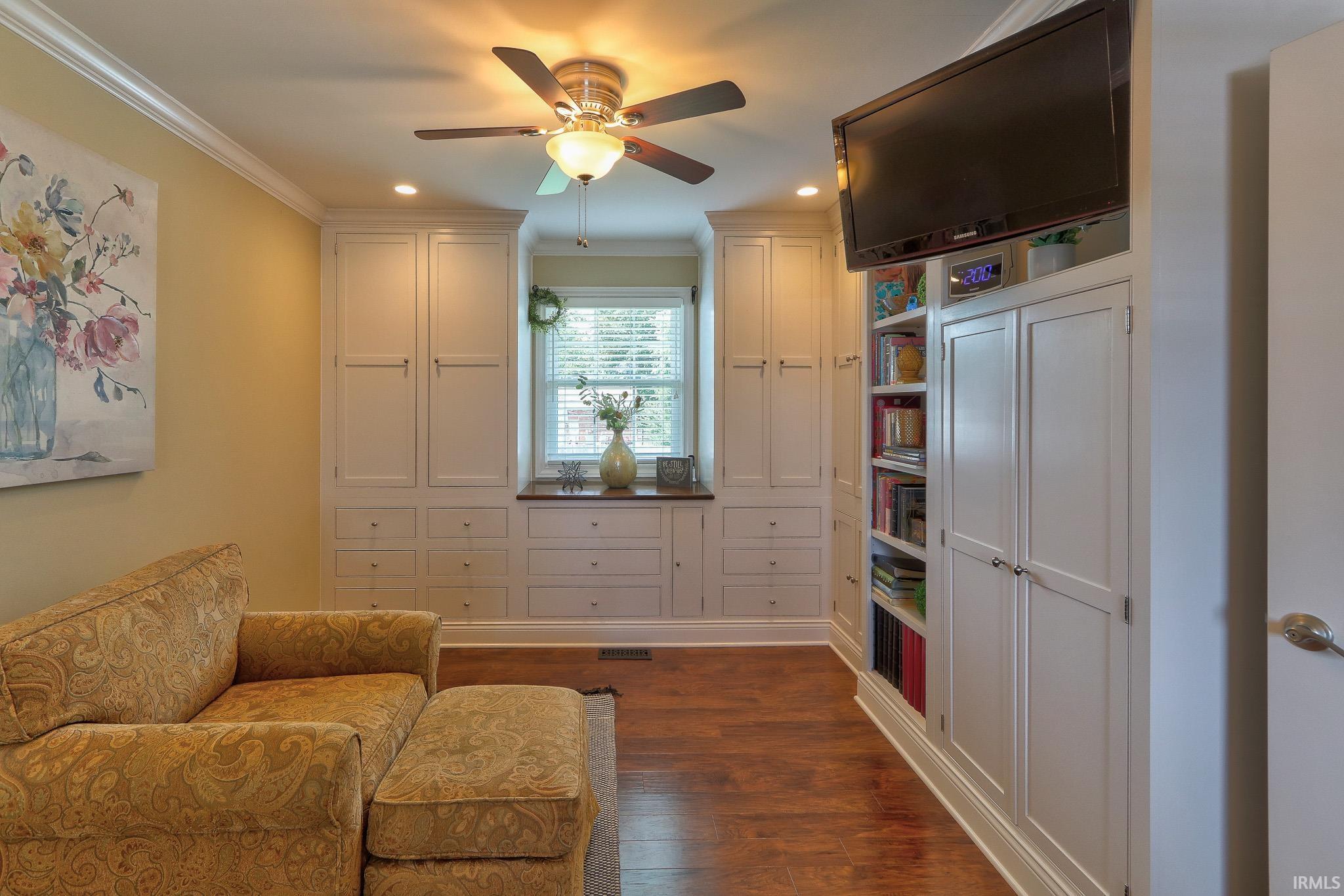 901 Old Post Road Evansville, IN 47710 - Photo 13 of 32 Gallery Image 13