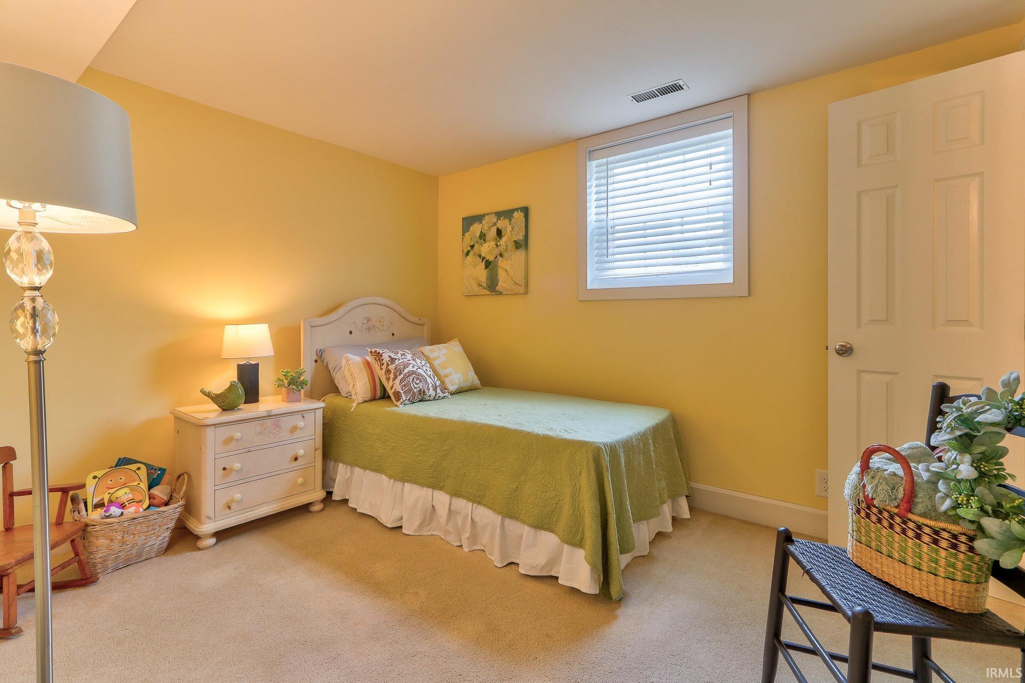 901 Old Post Road Evansville, IN 47710 - Photo 19 of 32 Gallery Image 19