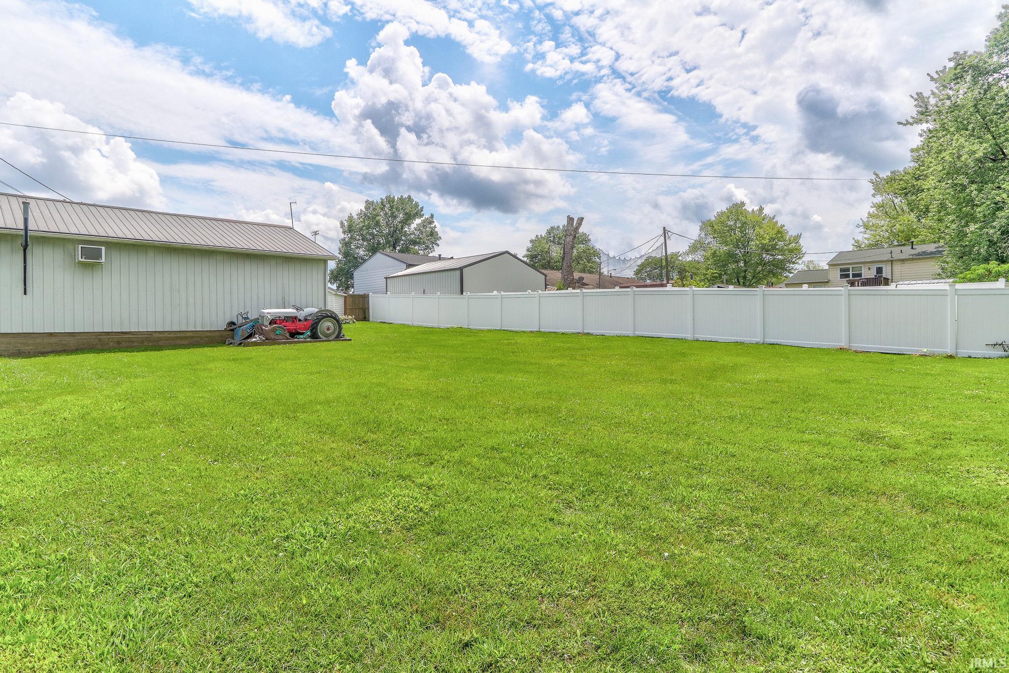 901 Old Post Road Evansville, IN 47710 - Photo 27 of 32 Gallery Image 27