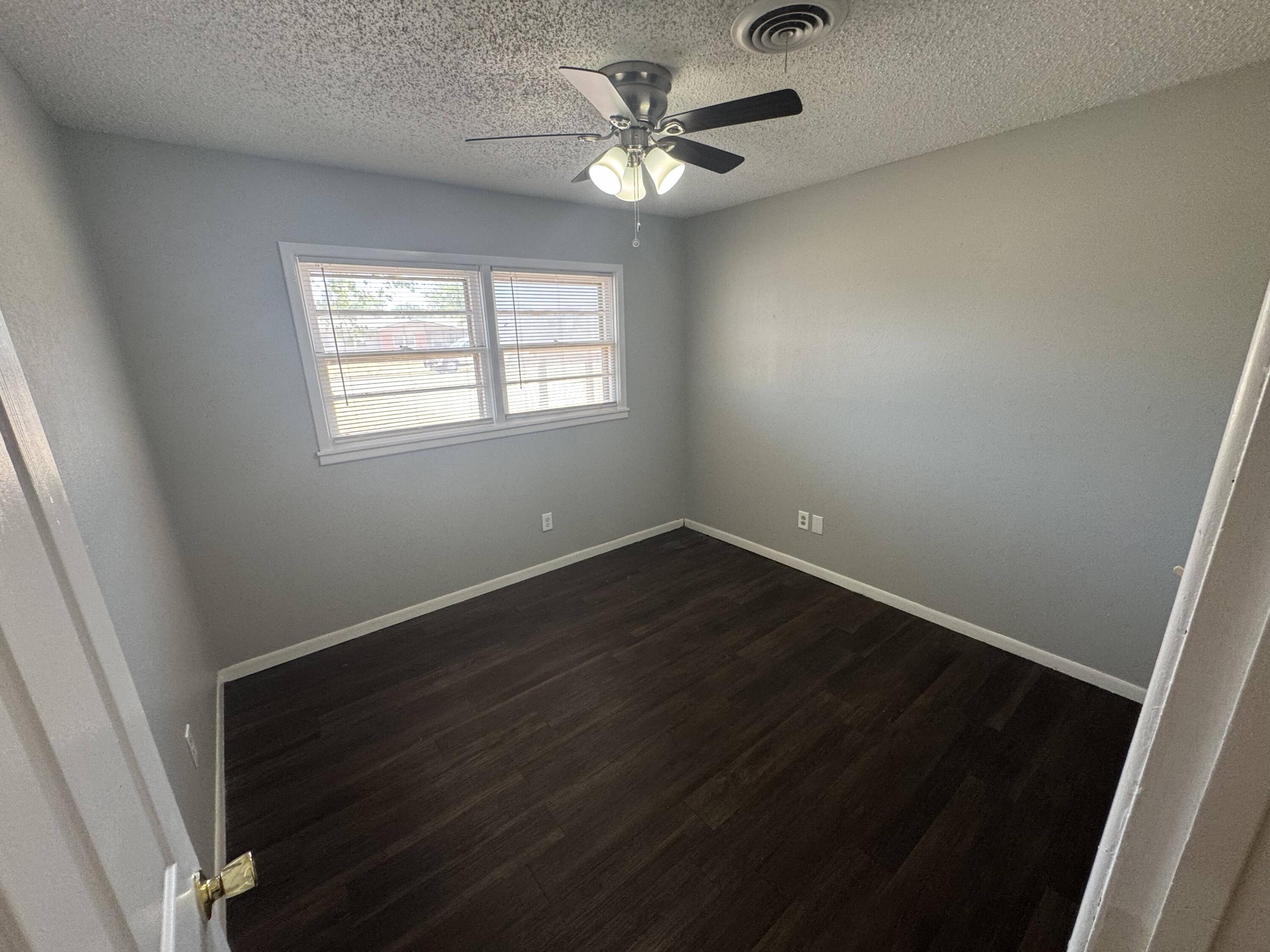 5316 32nd Street Lubbock, TX 79407 - Photo 14 of 22 IMG_3818