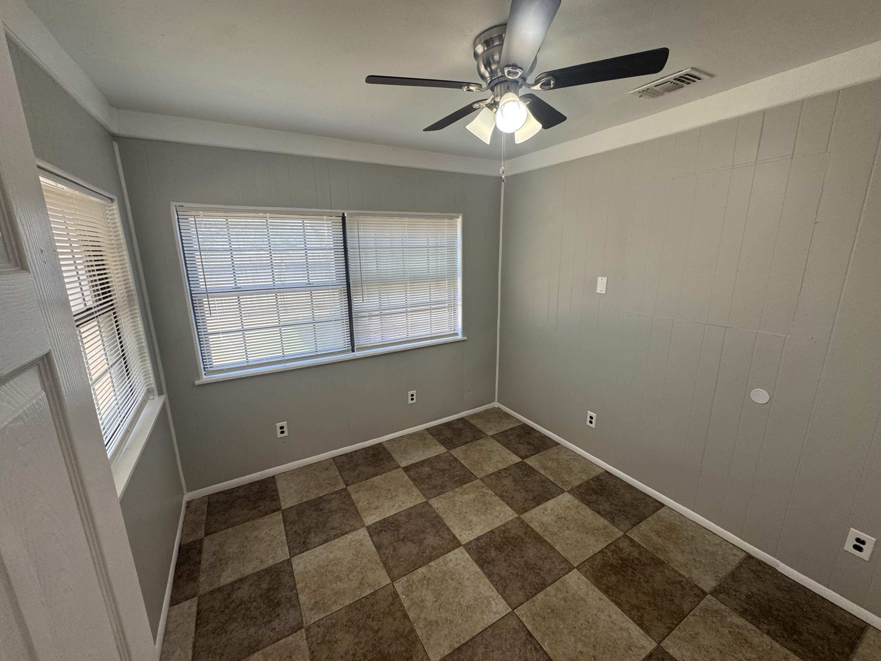 5316 32nd Street Lubbock, TX 79407 - Photo 8 of 22 IMG_3810
