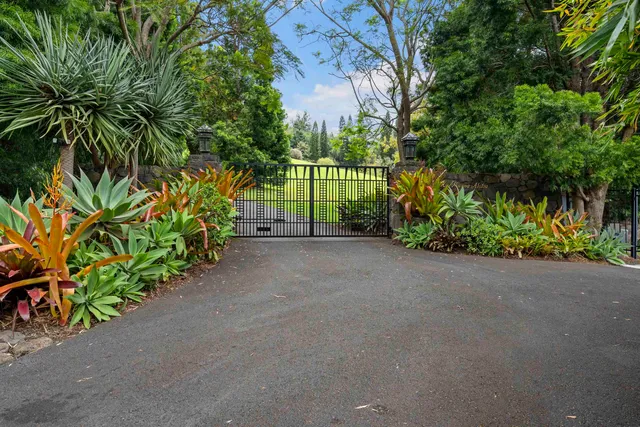 $9,875,000 | 730 Lower Kimo Drive, Kula, HI 96790