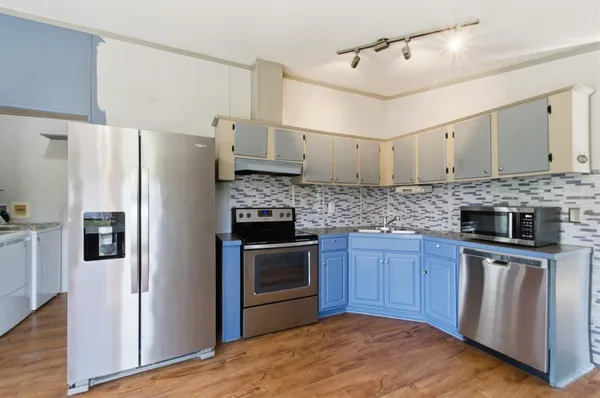 $249,000 | 707 East Broad Street, Dickson, TN 37055