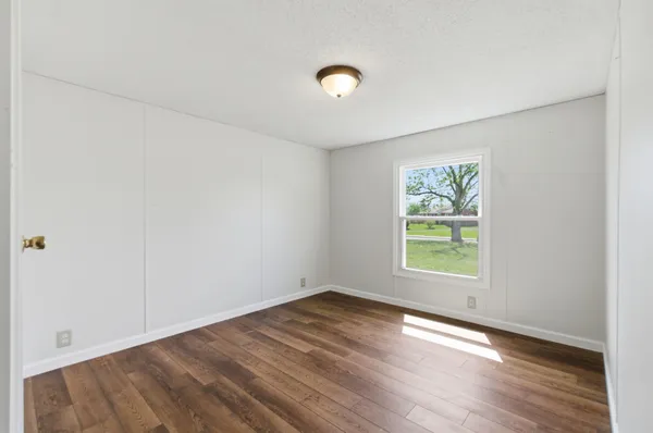 $249,000 | 707 East Broad Street, Dickson, TN 37055