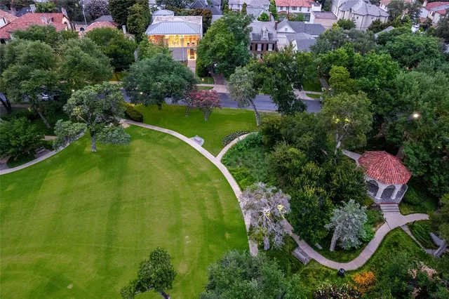 $5,400,000 | 4428 North Versailles Avenue, Highland Park, TX 75205