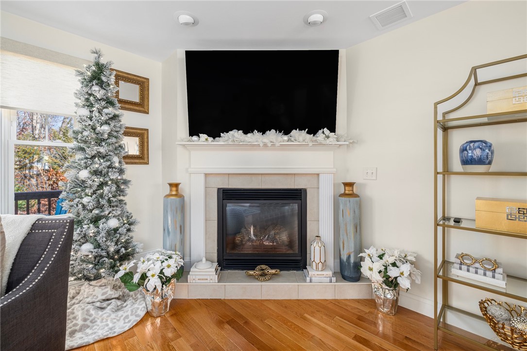 1209 Centerville Road, Unit 5 Warwick, RI 02886 - Photo 18 of 43