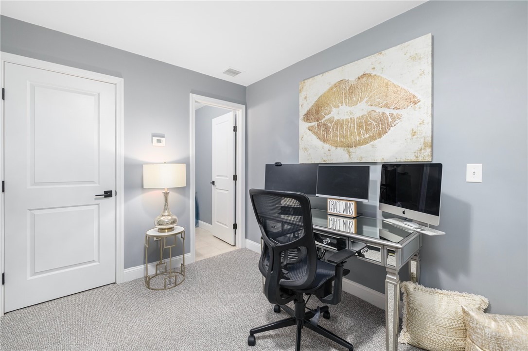 1209 Centerville Road, Unit 5 Warwick, RI 02886 - Photo 28 of 43