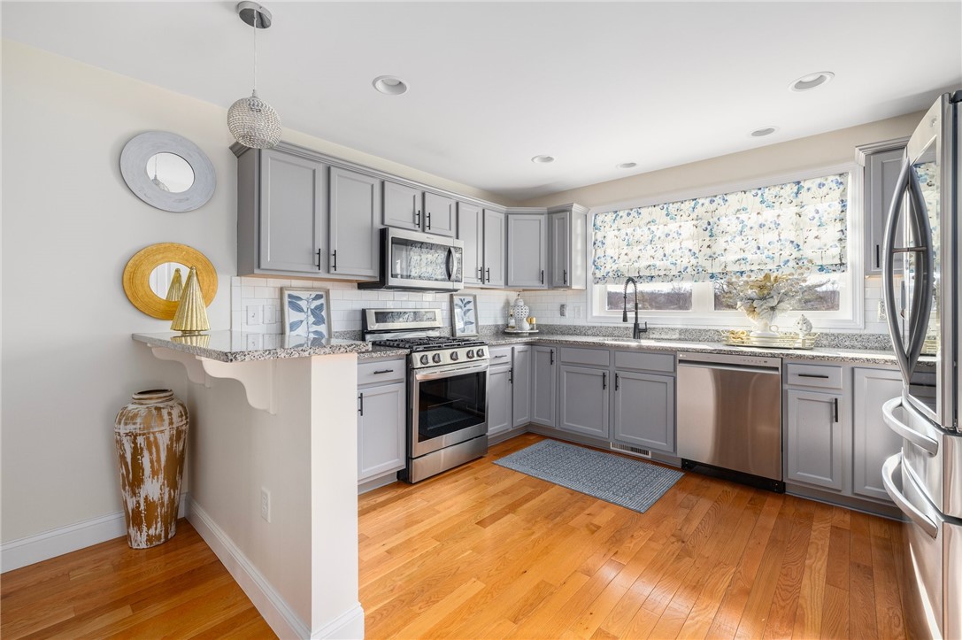 1209 Centerville Road, Unit 5 Warwick, RI 02886 - Photo 8 of 43