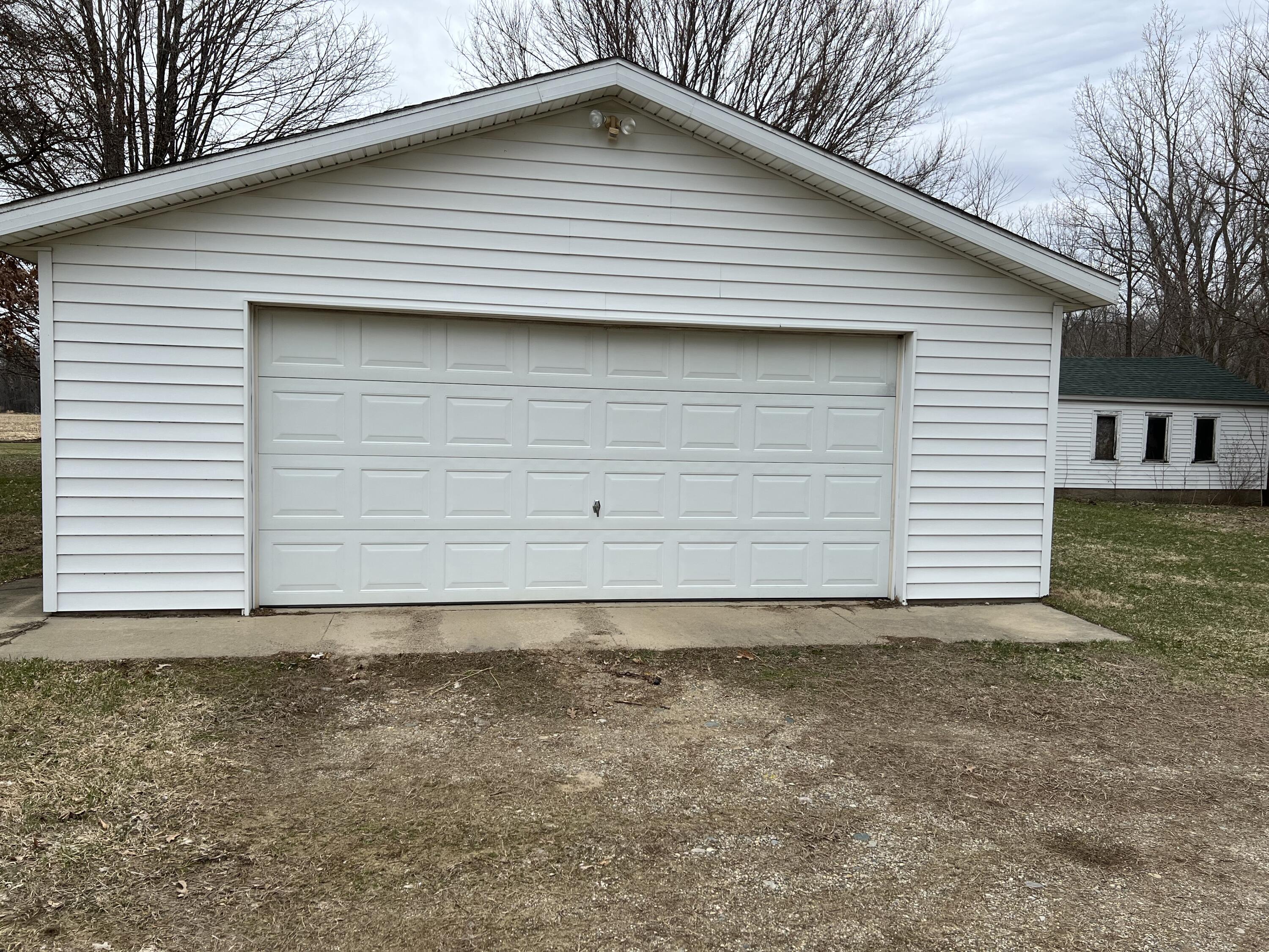 290 Stancer Road Union City, MI 49094 - Photo 11 of 42 C56482E4-64E2-4CA2-BF3C-9C871A53E54B