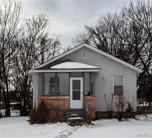 $1,050 | 2126 Lexa Drive, Jennings, MO 63136