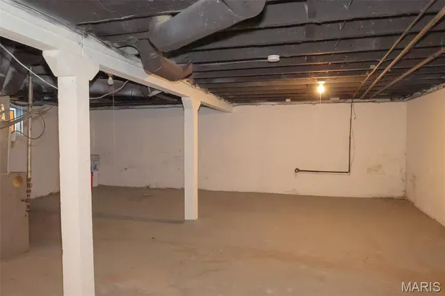 $1,050 | 2126 Lexa Drive, Jennings, MO 63136