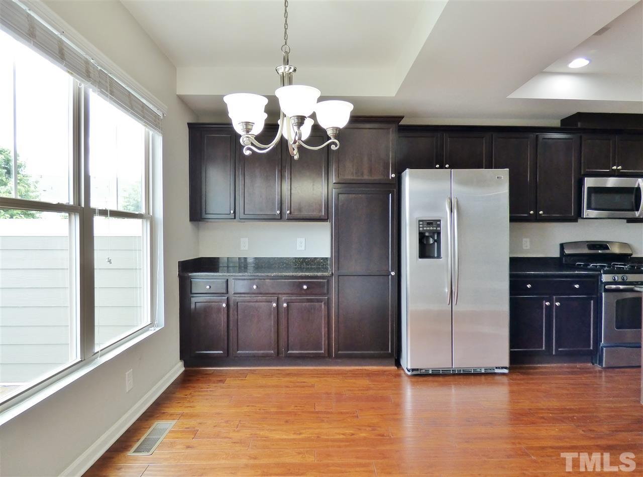 1430 Crafton Way Raleigh, NC 27607 - Photo 11 of 25