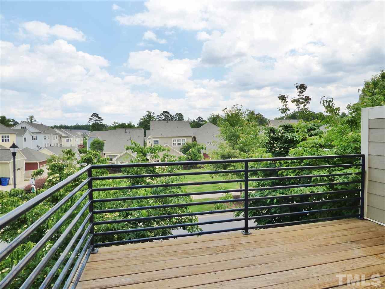 1430 Crafton Way Raleigh, NC 27607 - Photo 9 of 25