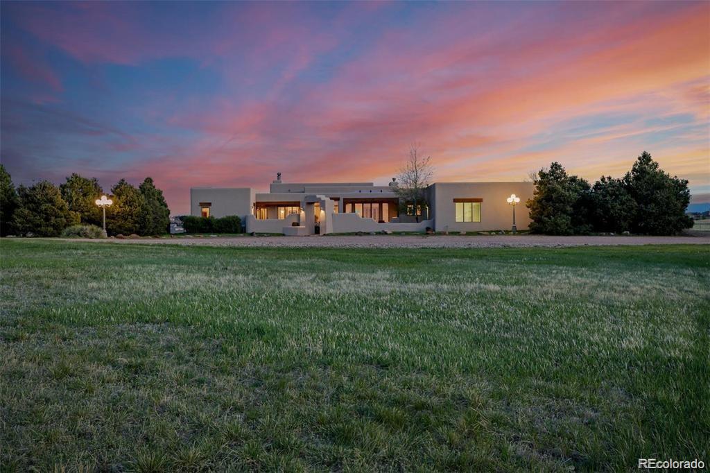 1764 Mesa Ridge Lane Castle Rock, CO 80108 - Photo 4 of 17