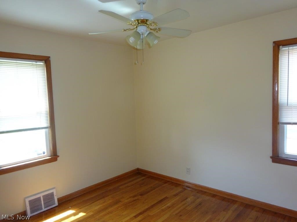9703 Biddulph Road Cleveland, OH 44144 - Photo 16 of 26 Gallery Image 16