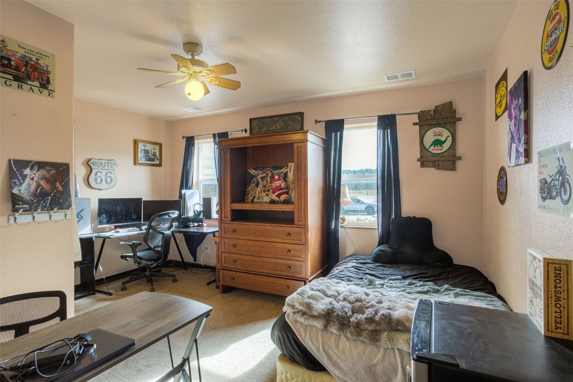 73 Mid Land Avenue Hartsel, CO 80449 - Photo 17 of 31 a bedroom