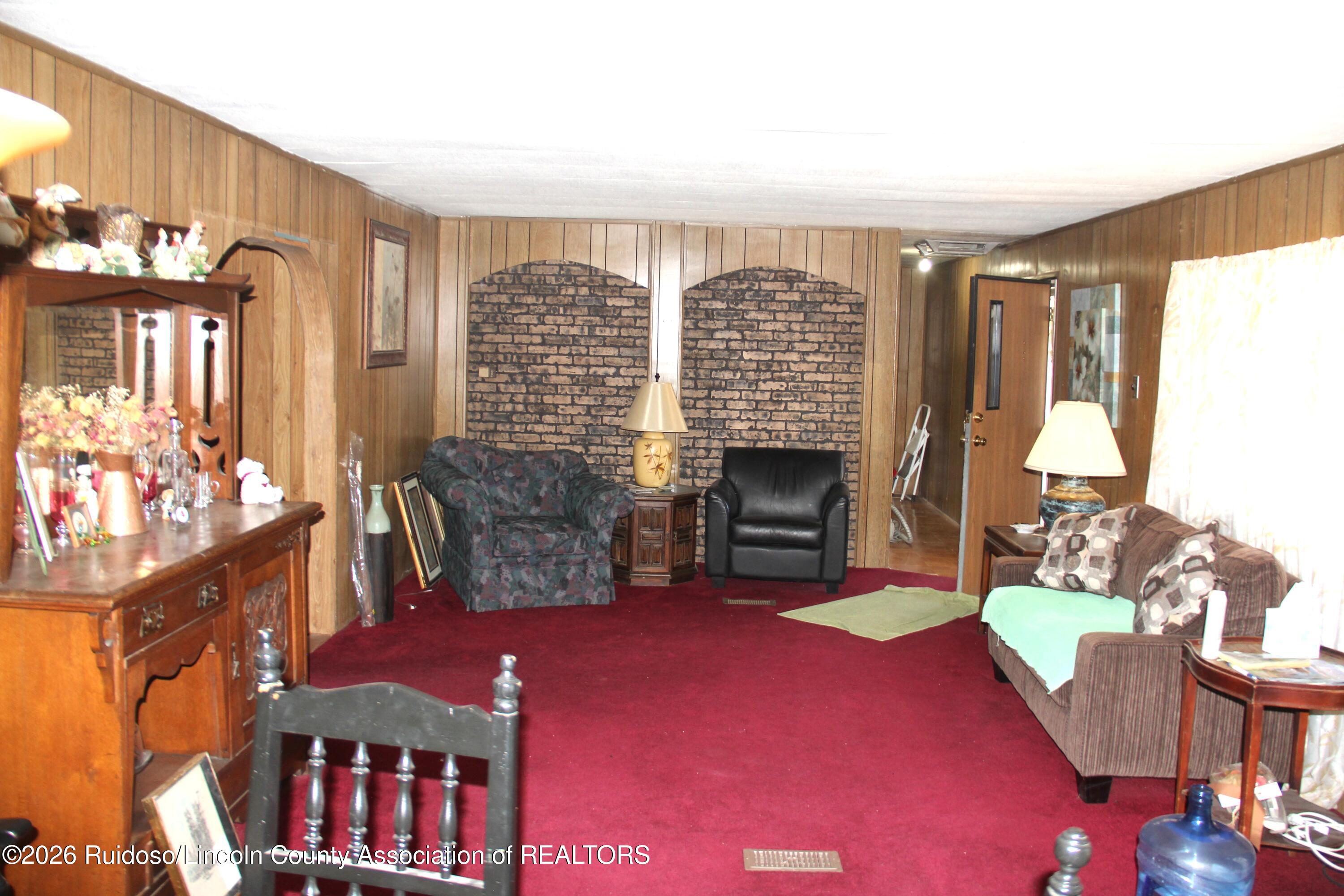 203 Main Road Capitan, NM 88316 - Photo 20 of 32 Gallery Image 20