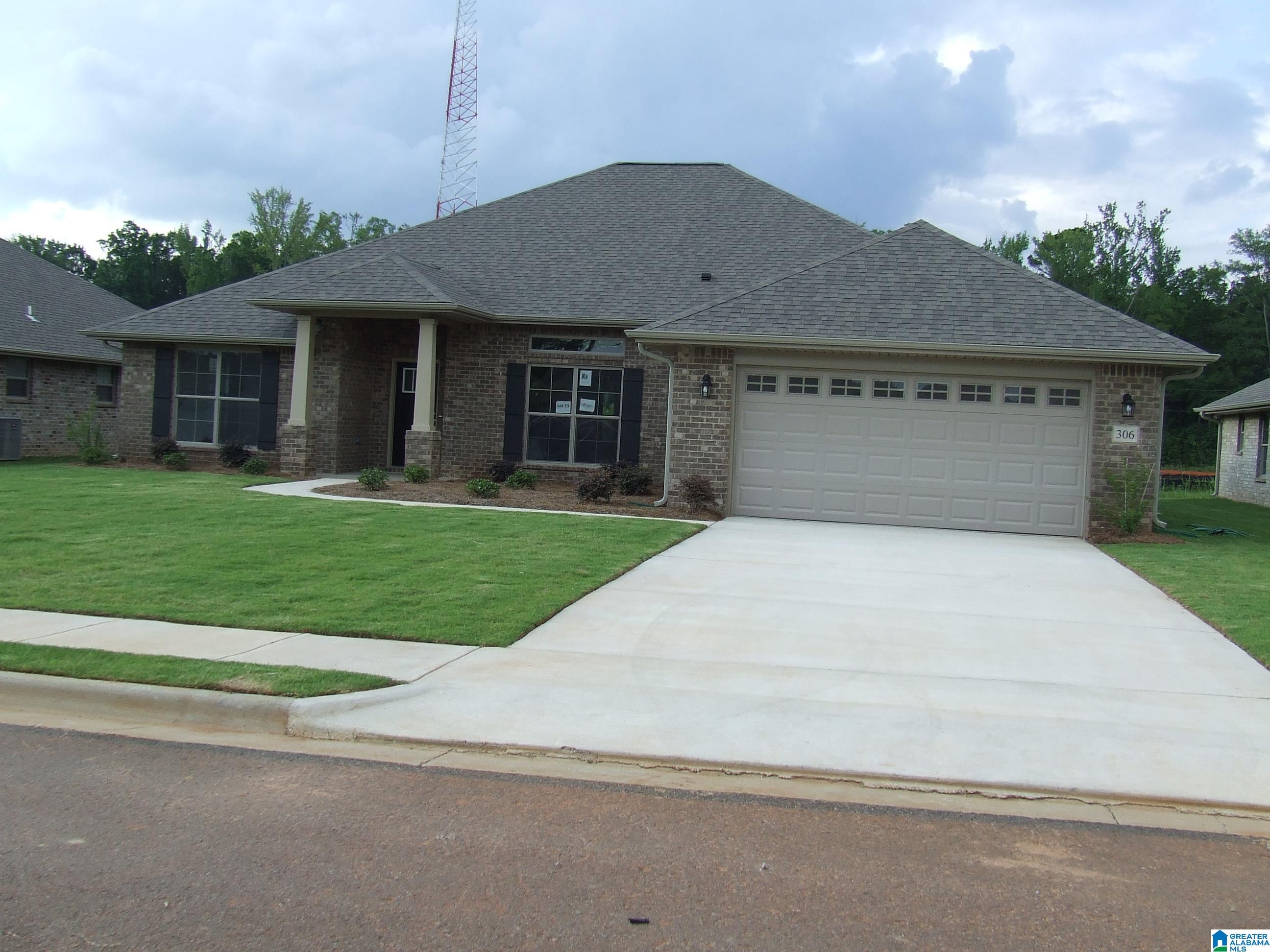 307 Tupelo Trail Alabaster, AL 35007 - Photo 1 of 9
