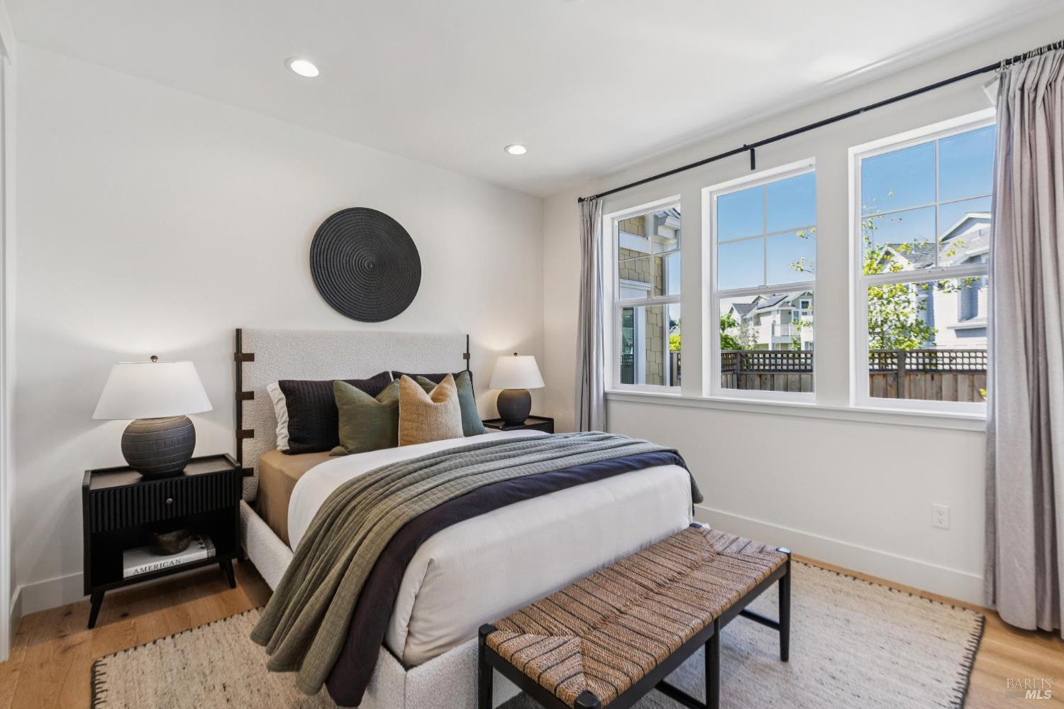 76 Bayharbor Way San Rafael, CA 94901 - Photo 11 of 42