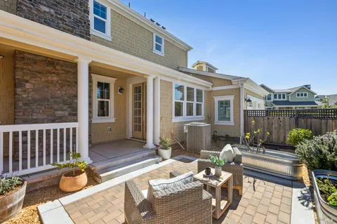 $2,695,000 | 76 Bayharbor Way, San Rafael, CA 94901