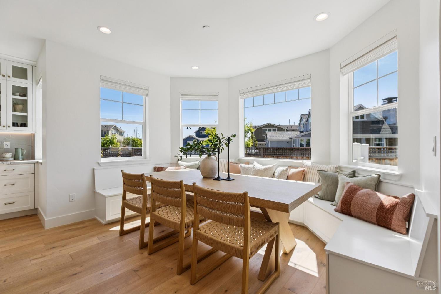 76 Bayharbor Way San Rafael, CA 94901 - Photo 26 of 42