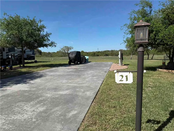 $95,000 | 21 Augusta Circle, Aransas Pass, TX 78336