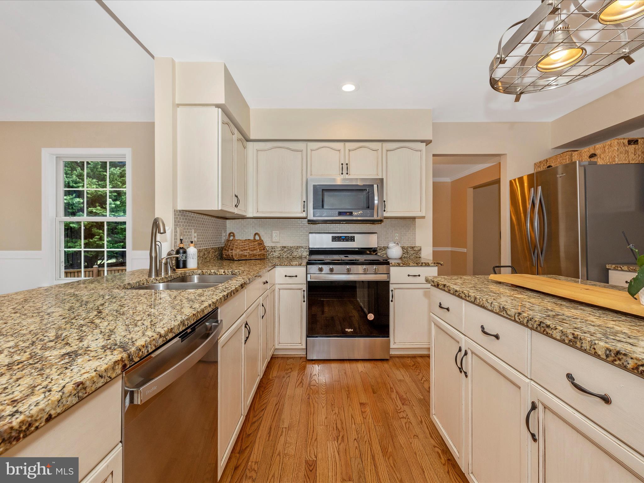 840 Geronimo Drive Frederick, MD 21701 - Photo 3 of 54 Kitchen