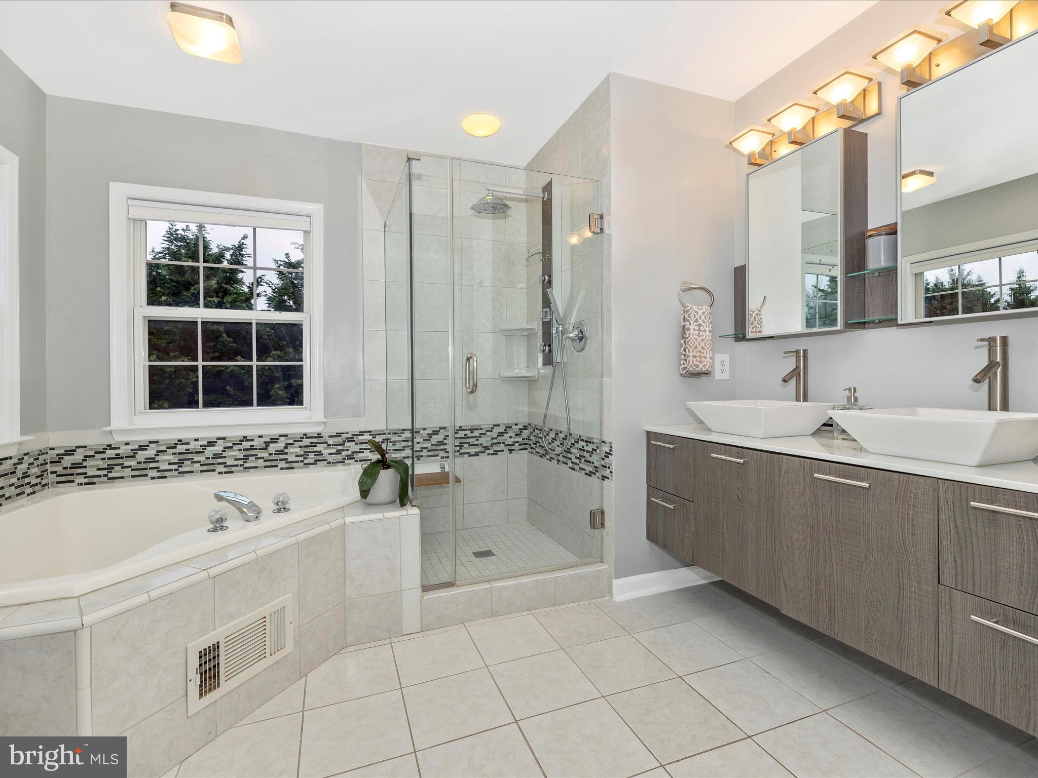 840 Geronimo Drive Frederick, MD 21701 - Photo 33 of 54 Primary Bathroom