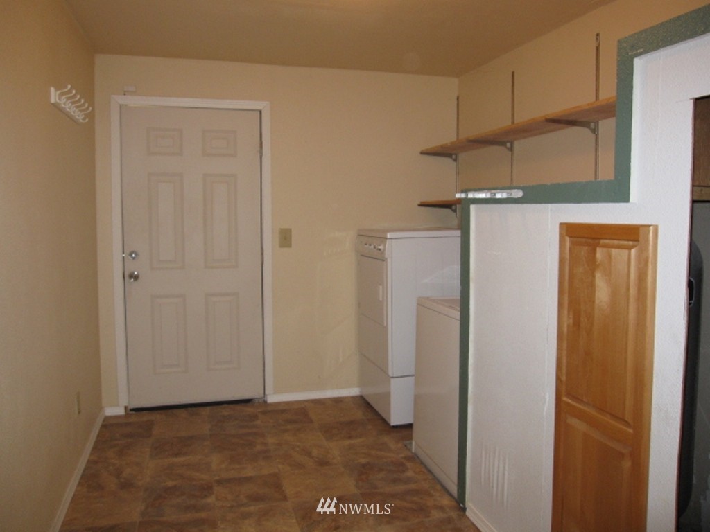 196 Brown Road East Chehalis, WA 98532 - Photo 18 of 25