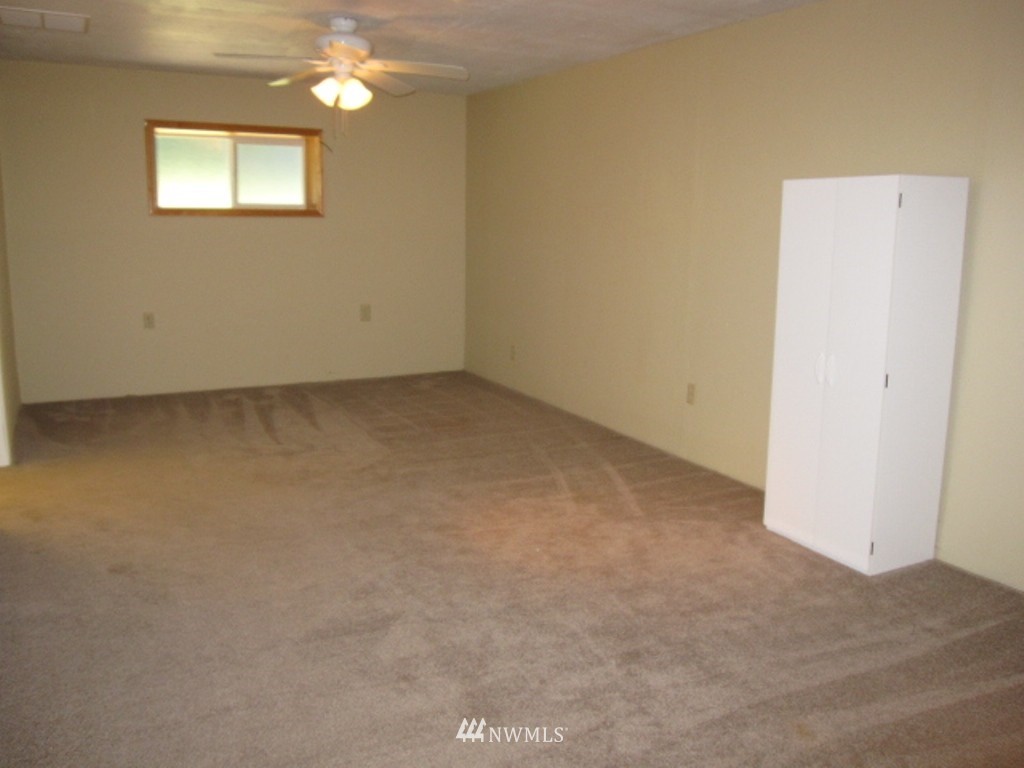 196 Brown Road East Chehalis, WA 98532 - Photo 24 of 25