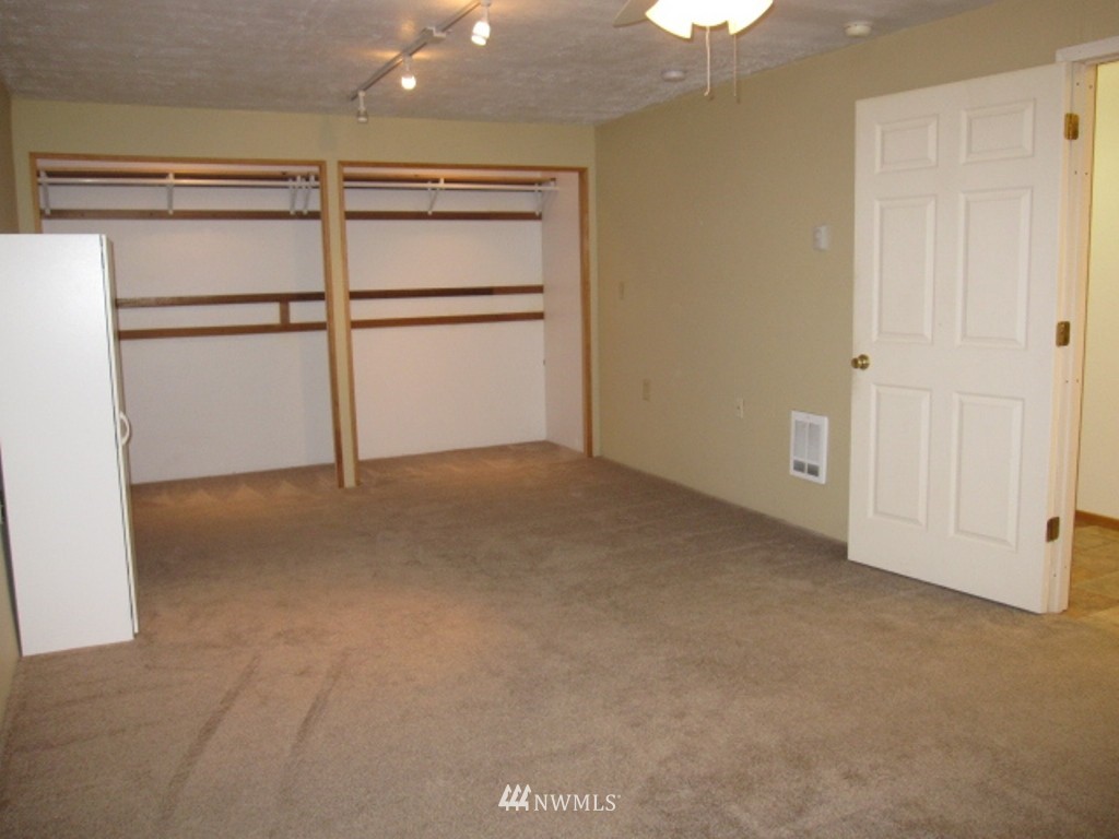 196 Brown Road East Chehalis, WA 98532 - Photo 25 of 25