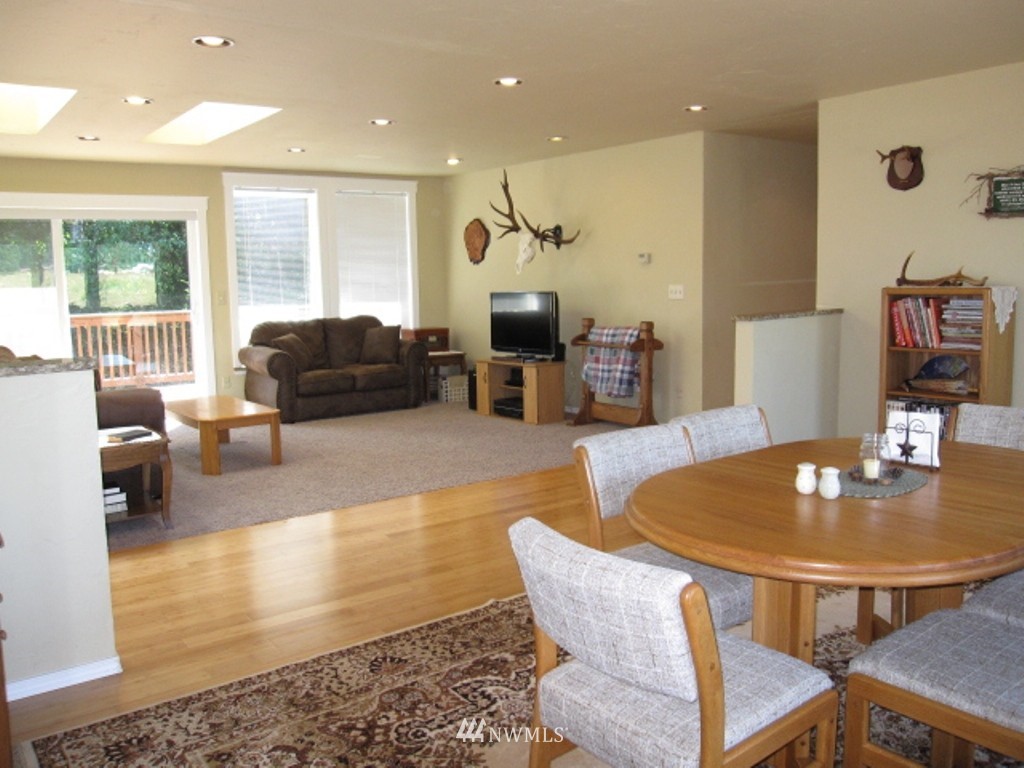 196 Brown Road East Chehalis, WA 98532 - Photo 7 of 25