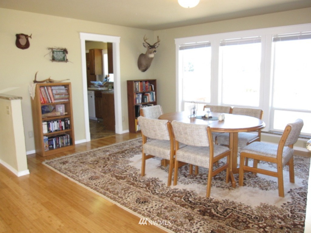 196 Brown Road East Chehalis, WA 98532 - Photo 8 of 25