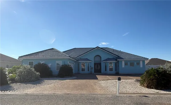 $4,000 | 15815 Vincent Drive, Corpus Christi, TX 78418