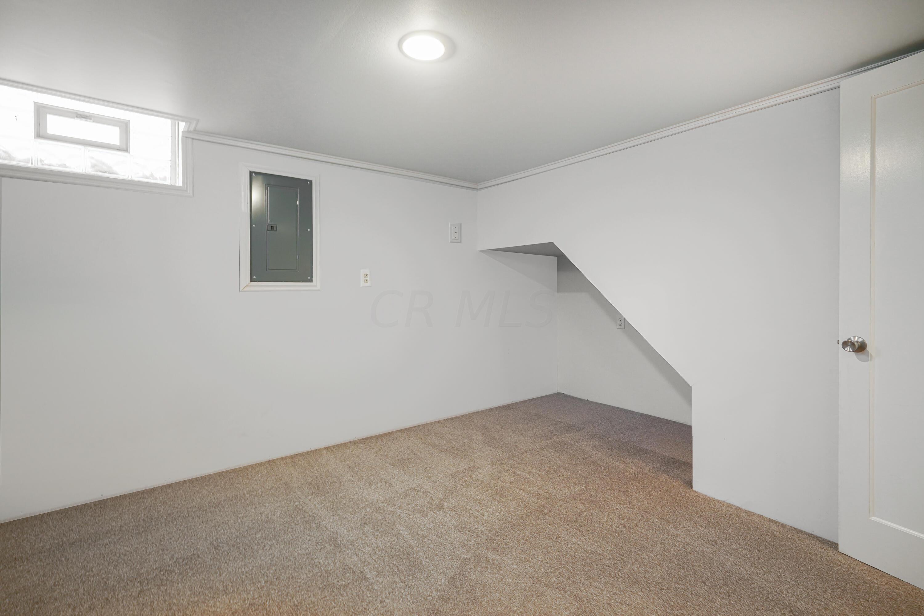 2104 Jervis Road Columbus, OH 43221 - Photo 22 of 31 Office Space