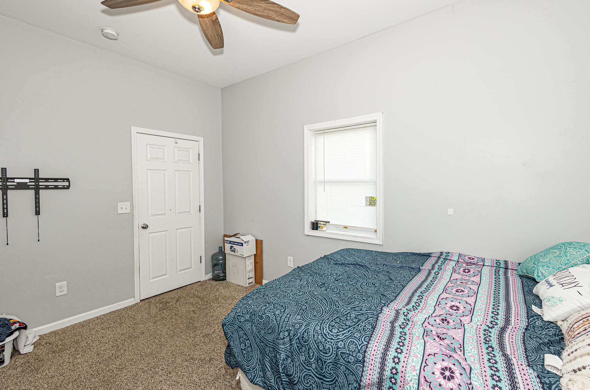 301 South Snow Prairie Road Coldwater, MI 49036 - Photo 18 of 49 781A9884