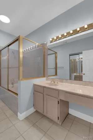 $224,900 | 10919 Vauxhall Drive, St. Louis, MO 63146