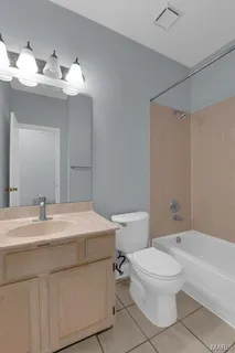 $219,900 | 10919 Vauxhall Drive, St. Louis, MO 63146