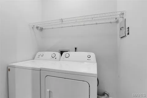 $219,900 | 10919 Vauxhall Drive, St. Louis, MO 63146