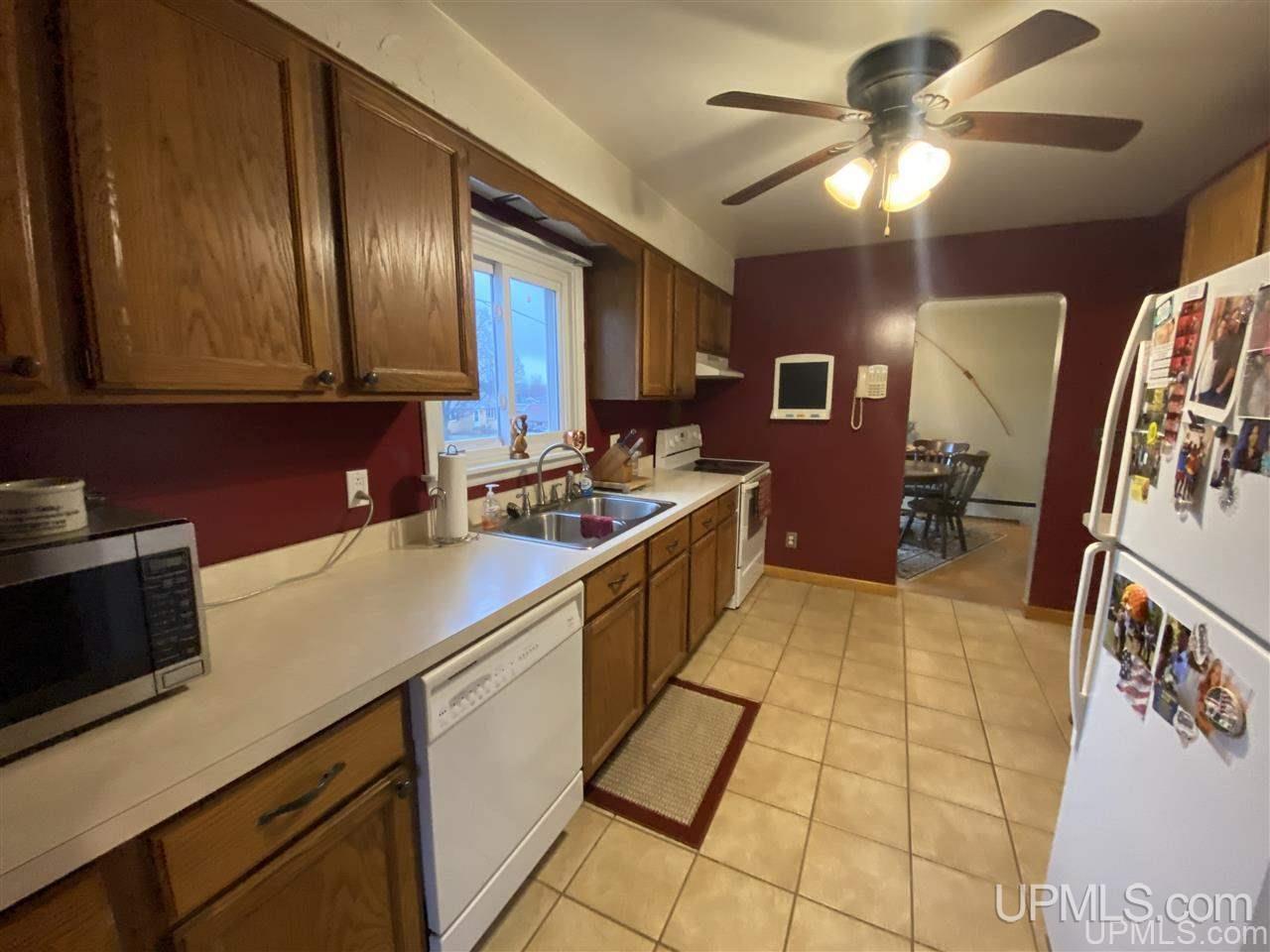100 South Marigold Street Ishpeming, MI 49849 - Photo 9 of 42